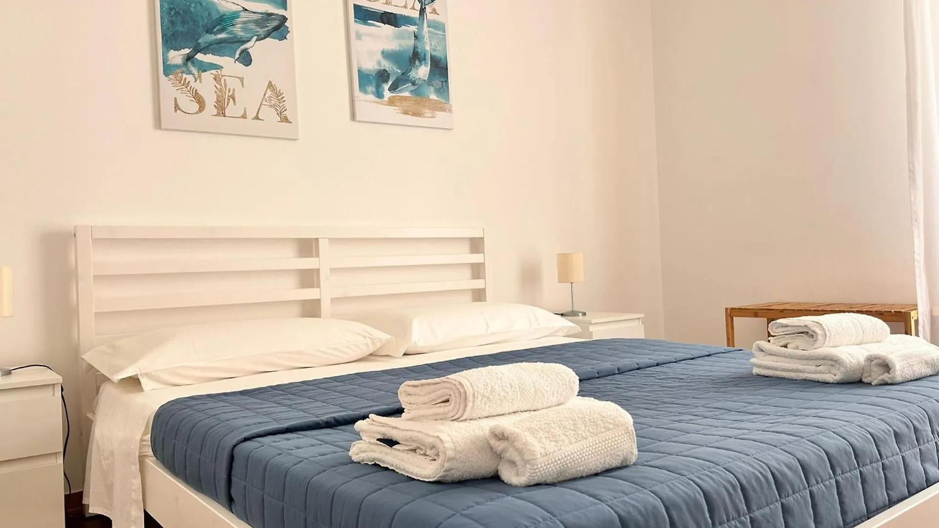 Casavacanze Nel Blu Maestrale Isola delle Femmine 0*,  İtalya